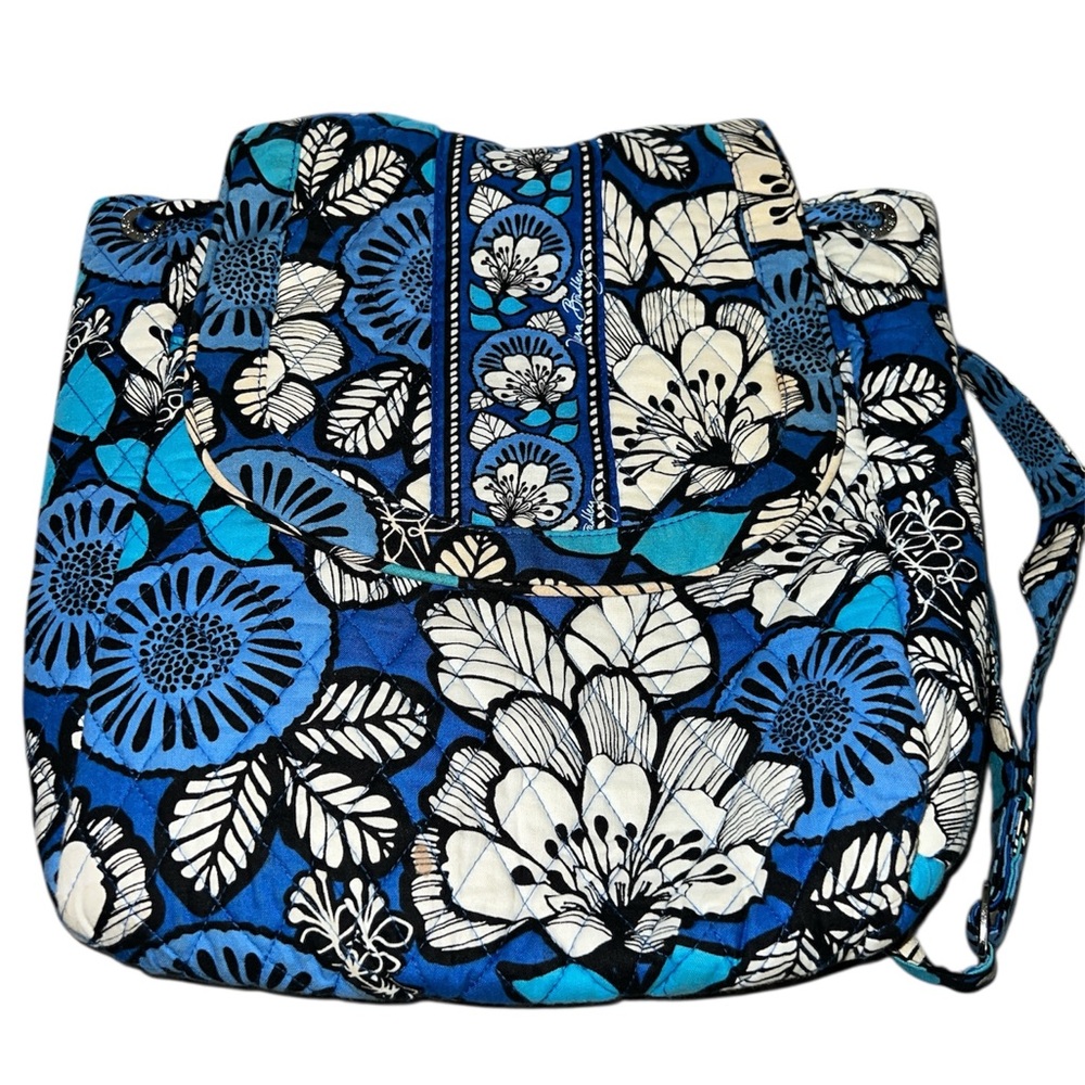 EUC Vera Bradley Purse Backpack with Detachable Straps and Silver Hardware